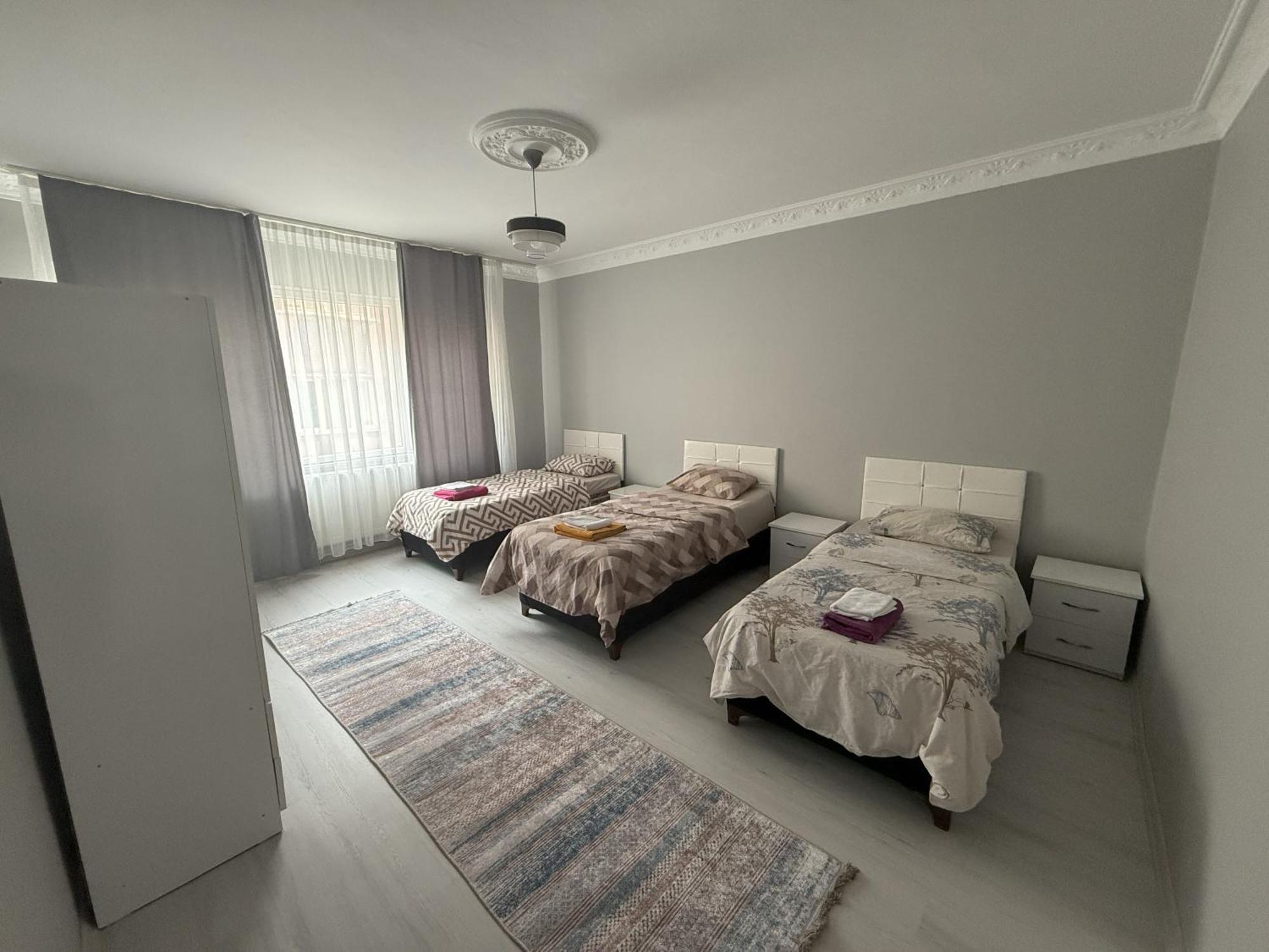 Only For Families Apartment Istanbul Bagian luar foto